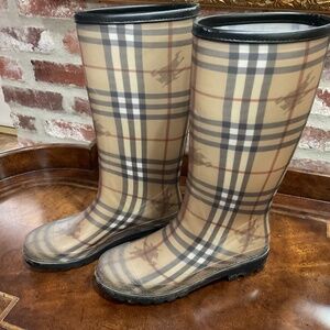 Burberry rain boots